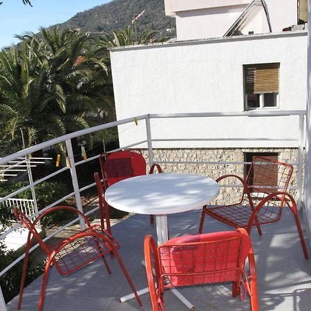 Apartments Popovic Petrovac 외부 사진