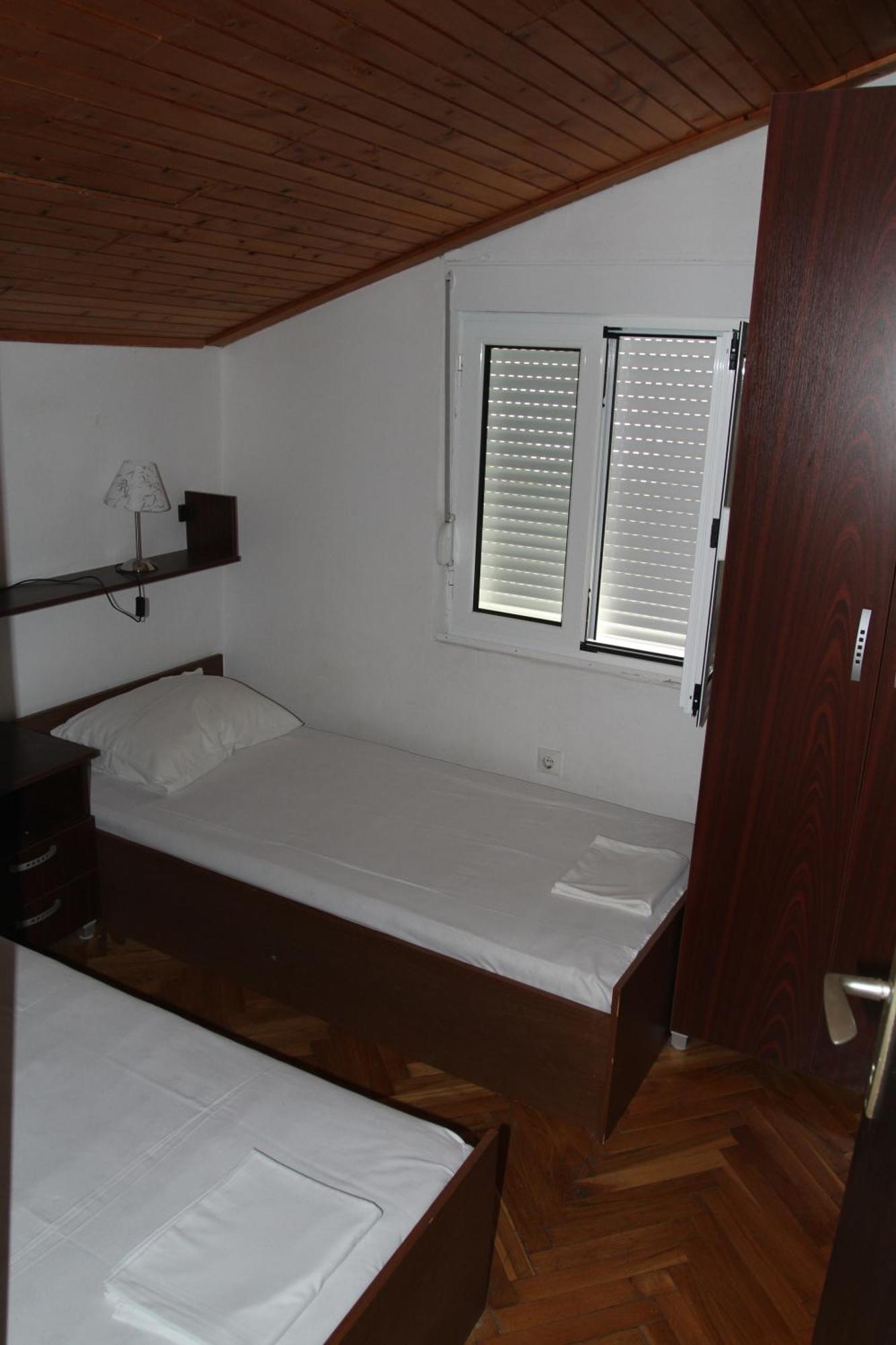 Apartments Popovic Petrovac 외부 사진