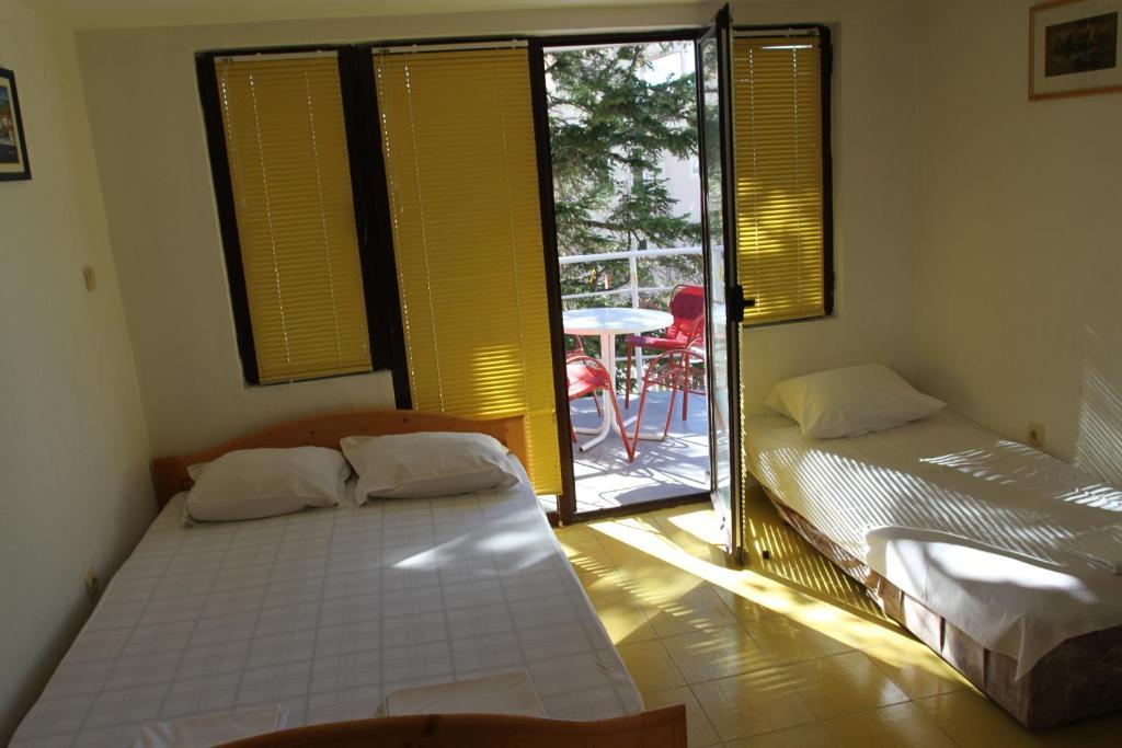 Apartments Popovic Petrovac 객실 사진